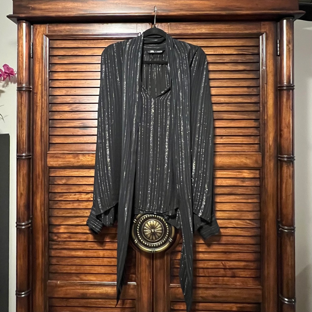 Zara Black Shear Flowy Metallic V Neck Silver Pinstripe Neck Scarf Blouse XL